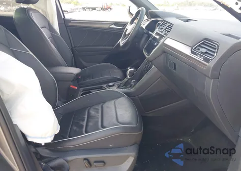 2024 Volkswagen Tiguan 2.0T Sel R-Line z USA, uszkodzony, nr VIN 3VV4B7AX0RM095204